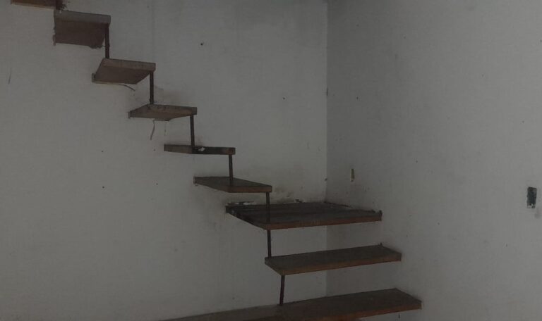 33ebdce7-c988-4d6f-813a-b8acc82c5b46