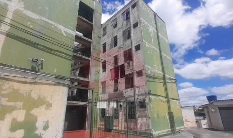 ceeabfa9-b113-4d60-81b1-718640177cc8